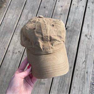 Vintage Eddie Bauer Fleece lined red interior baseball hat
